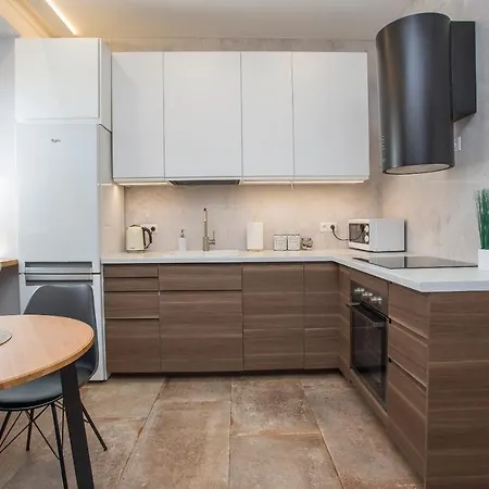 Urban Jungle Apartment In The Heart Of The City Białystok Exterior foto