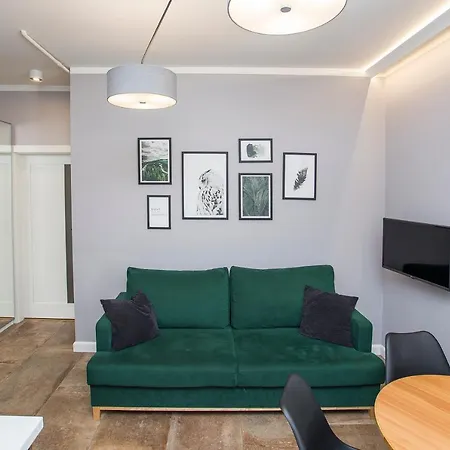 Urban Jungle Apartment In The Heart Of The City Białystok Exterior foto